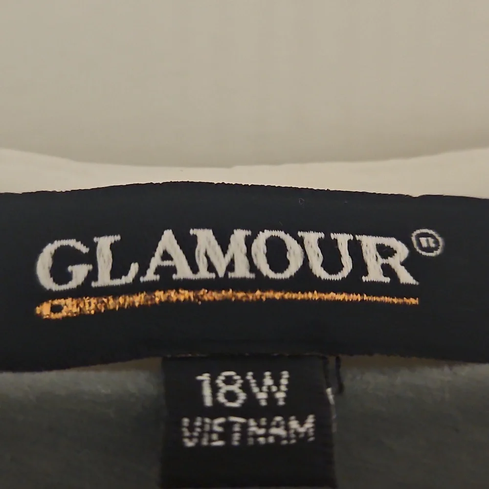 18W Dress - Picture 3 of 3